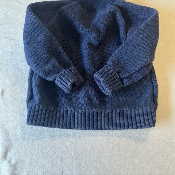 GAP - Medium weight Blue Cable Knit Kids Sweater - Picture 5 of 5